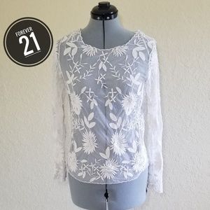 White floral - Forever 21 - Size Small